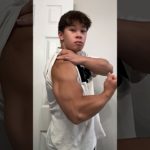 めっちゃ着痩せします#おすすめ #ユーチューブ #ショート #筋トレ #筋肉 #ジム #モチベーション #ボディービル #shorts #short #viral #gym #fypシ #fy